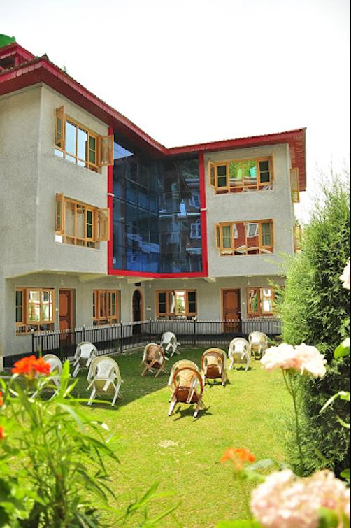 Swiss Hotel Kashmir - Srinagar - Building