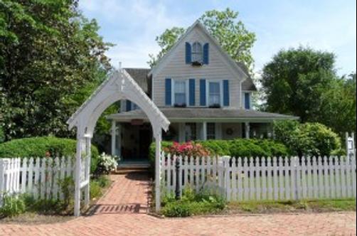 Alexander House Booklovers B & B - Princess Anne - Building