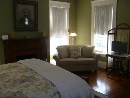 The Laurel Oak Inn - Gainesville - Bedroom
