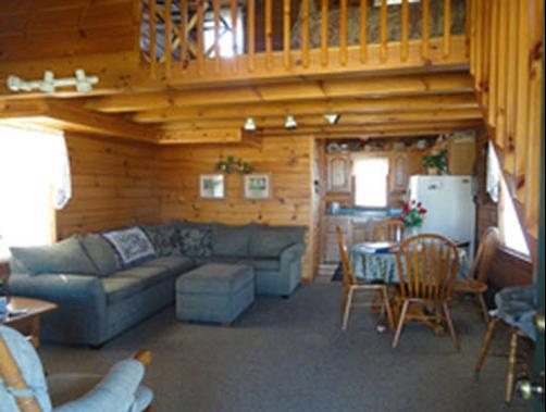 Fields of Home - Millersburg - Living room