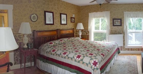 Fitch Hill Inn - Hyde Park - Bedroom