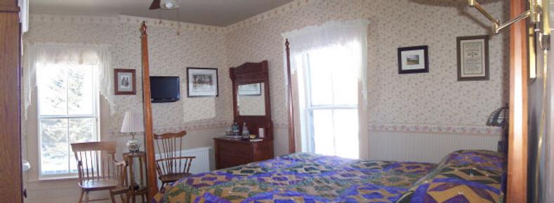 Fitch Hill Inn - Hyde Park - Bedroom