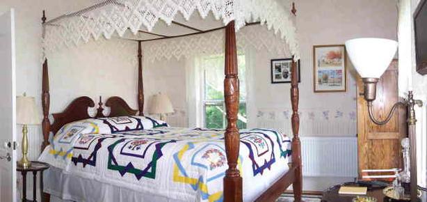 Fitch Hill Inn - Hyde Park - Bedroom