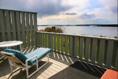 Log Cabin An Island Inn - Bailey Island - Balcony
