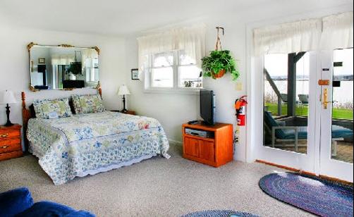 Log Cabin An Island Inn - Bailey Island - Bedroom