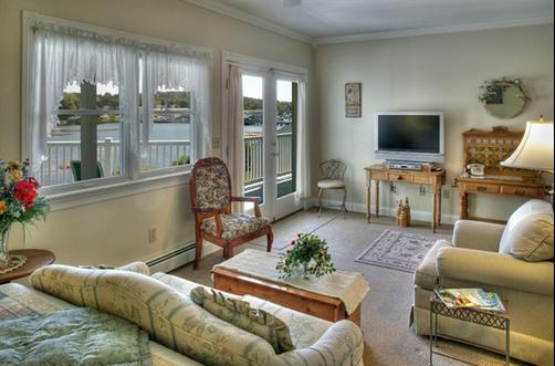 Blue Heron Seaside Inn - Boothbay Harbor - Living room