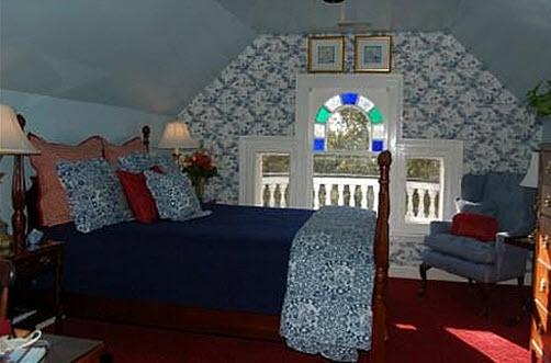 Two Meeting Street Inn - Charleston - Bedroom