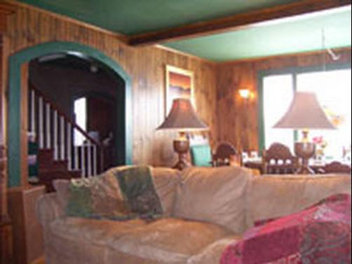 The Banner Elk Inn -- B&B, Cottages and Cabins - Banner Elk - Living room
