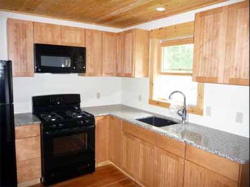 Overlook Park Bed and Breakfast - South Burlington - Kitchen