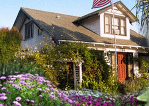 Carole's Bed And Breakfast - San Diego - Building
