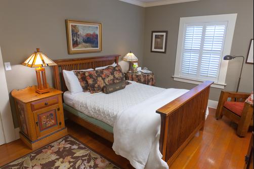 Lavender Inn - Ojai - Bedroom