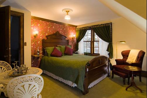 The Golden Lantern Inn - Red Wing - Bedroom