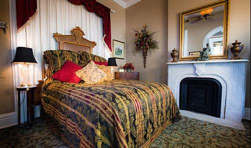 Park Avenue Mansion - St Louis - Bedroom