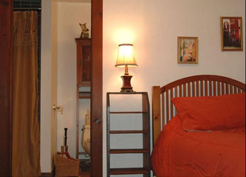 Sunhearth Trails Bed and Breakfast - Roaring Spring - Bedroom