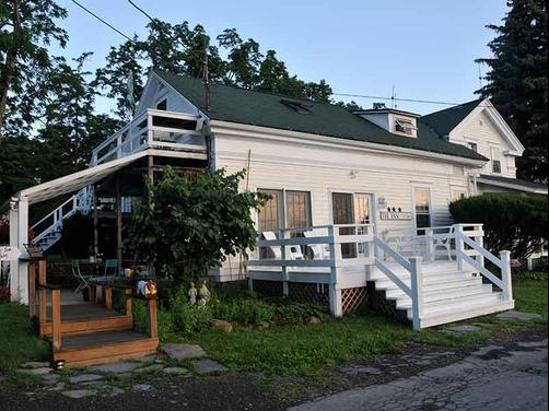 City Lights Bed and Breakfast - Ithaca - Building