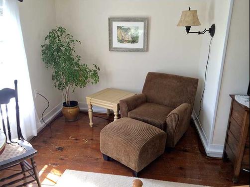 City Lights Bed and Breakfast - Ithaca - Living room
