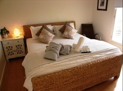 Villa Pescatore - Robe - Bed