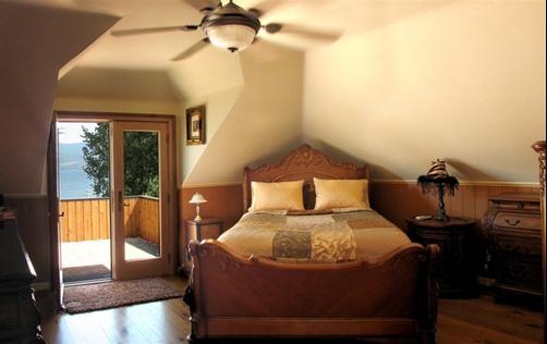 Moondance Inn - Bellingham - Bedroom