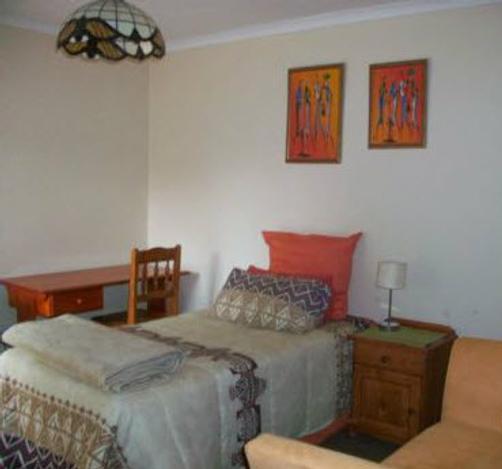 African Sky Guest Accommodation - Krugersdorp - Bedroom