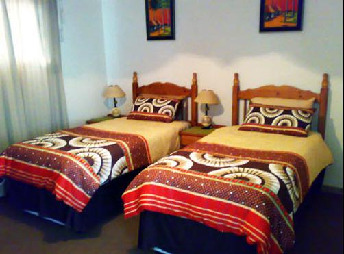African Sky Guest Accommodation - Krugersdorp - Bed