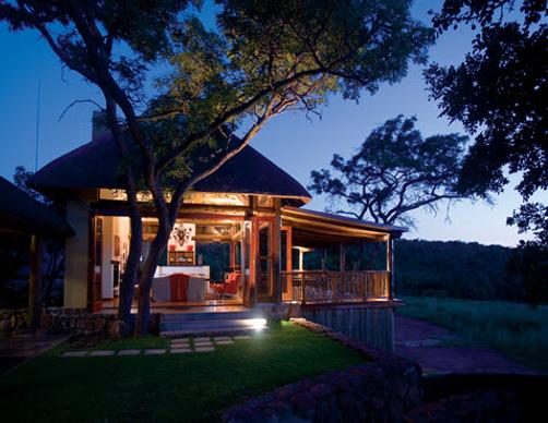 Tshwene Lodge - Vaalwater - Building