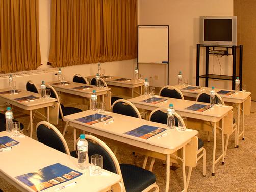 Braston Indaiatuba - Indaiatuba - Conference room