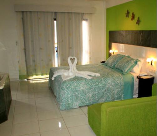 De La Costa - Encarnacion - Bedroom