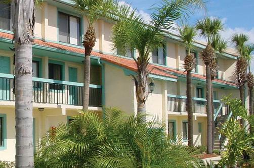 Extra Holidays - Orlando International Resort Club - Orlando - Building