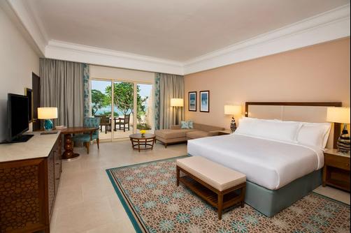 Hilton Al Hamra Beach & Golf Resort - Ras Al Khaimah - Bedroom