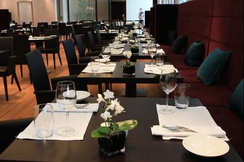 Radisson Blu Hotel Hamburg, City Centre - Hamburg - Restaurant