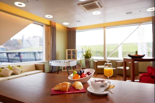 Holiday Inn Bern Westside - Berne - Hall