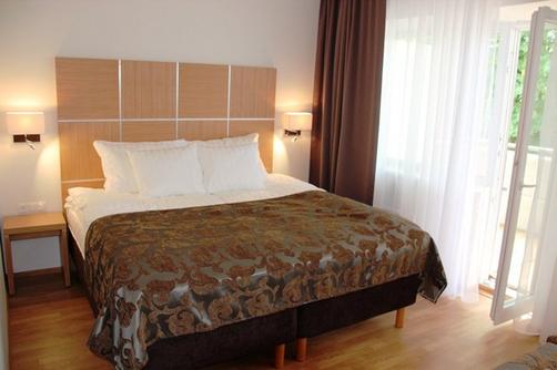 Hotel Parnu - Parnu - Bedroom