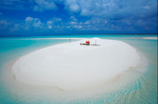 UI Inn - Male - Beach