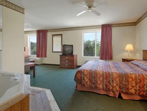Baymont Inn & Suites Chicago/Calumet City - Calumet City - Bedroom