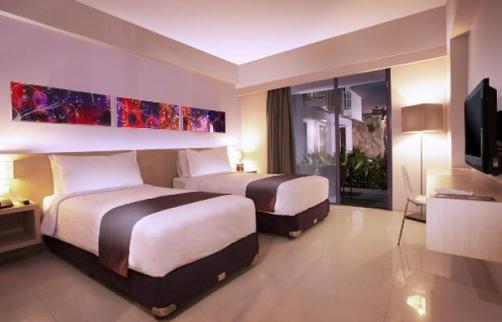 Berry Hotel - Kuta (Bali) - Bedroom