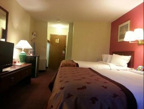 Ramada Whitehall - Whitehall