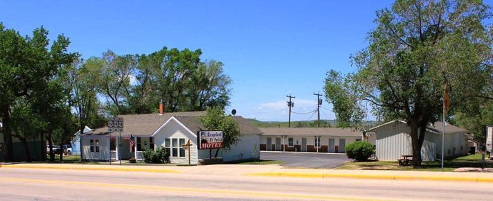 Rangeland Court Motel and RV Park - Moorcroft - Building