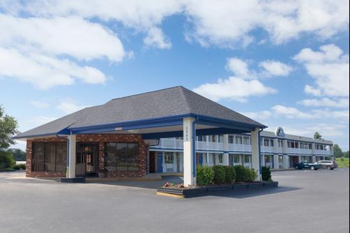 Days Inn Waynesboro - Waynesboro