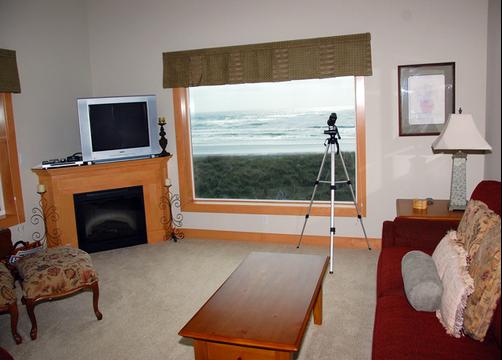 Vacations by the Sea - Westport - Living room