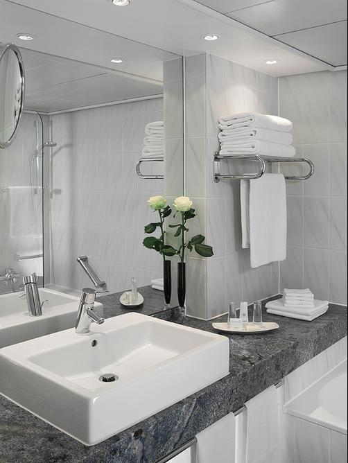 Zurich Marriott Hotel - Zurich - Bathroom