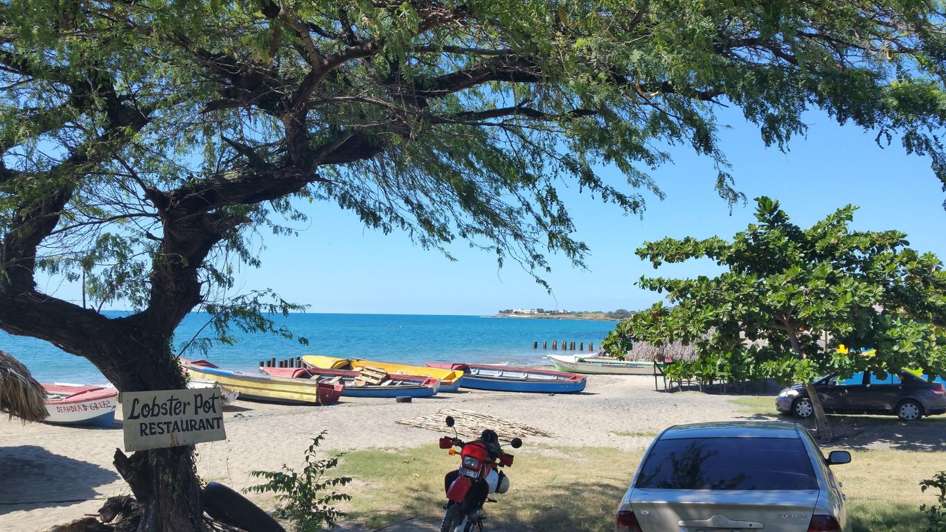 The Inn At Great Bay Treasure Beach Jamaica