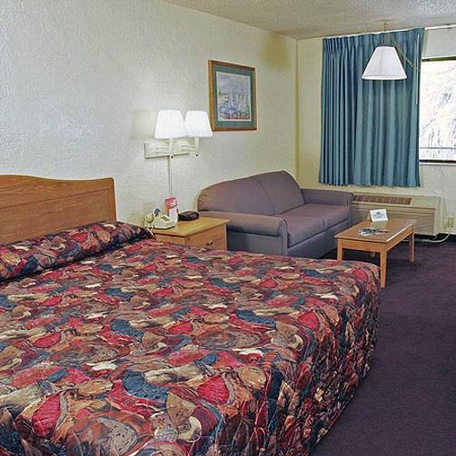 Masters Inn Doraville - Doraville - Bedroom