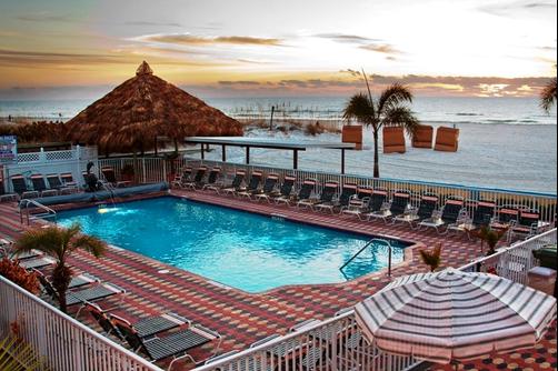 Plaza Beach Hotel Beachfront Resort - Saint Pete Beach - Pool