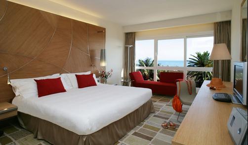 Don Carlos Leisure Resort & Spa - Marbella - Bedroom
