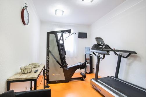 Kyriad Chambéry Centre Curial - Chambery - Gym