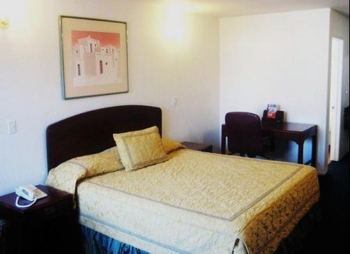 Sea Rock Inn - Los Angeles - Los Angeles - Bedroom