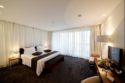 Lighthouse Golf & Spa Resort - Balchik - Bedroom