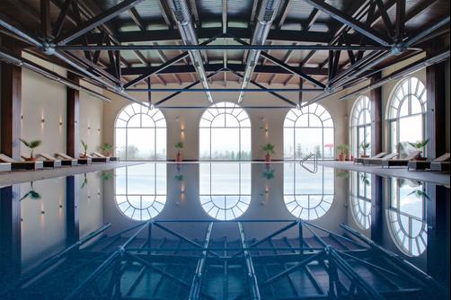 Lighthouse Golf & Spa Resort - Balchik - Pool