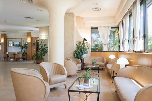 Hotel Bologna Airport - Bologna - Front desk