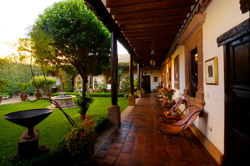 Casa de la Real Aduana Boutique Hotel - Patzcuaro - Outdoors view